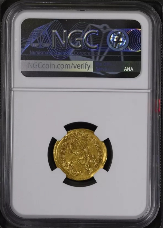 Arcadius. AD 383-408. AV Solidus (20mm, 4.40 g, 5h). Constantinople mint, 8th officina. - Image 3