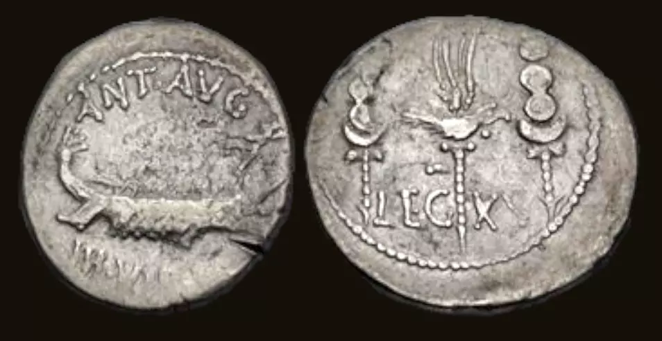 The Triumvirs. Mark Antony. Autumn 32-spring 31 BC. AR Denarius (16.5mm, 3.55 g, 3h).