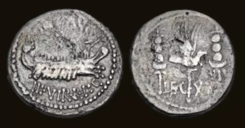 The Triumvirs. Mark Antony. Autumn 32-spring 31 BC. AR Denarius (17.5mm, 3.48 g, 3h)