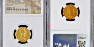 ARCADIUS, A.D. 383-408. AV Solidus (4.45 gms), Constantinople Mint, 8th Officina, ca. A.D. 395-402.