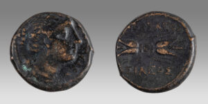 SICILY, Syracuse. Agathokles. 317-289 BC. Æ (19mm, 7.22 g, 5h). Struck circa 304-289 BC. Draped bust of Artemis Soteira right,
