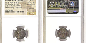 Julius Caesar. 46-45 BC. AR Denarius (3.47 g, 7h).