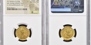 Roman Empire, Honorius (AD 393-423), AV Solidus, Constantinople, struck c. 408-420,