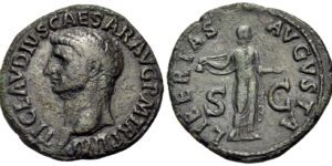 Claudius, 41-54. As (Bronze, 29 mm, 10.61 g, 6 h), Rome, 41-50. TI CLAVDIVS CAESAR AVG