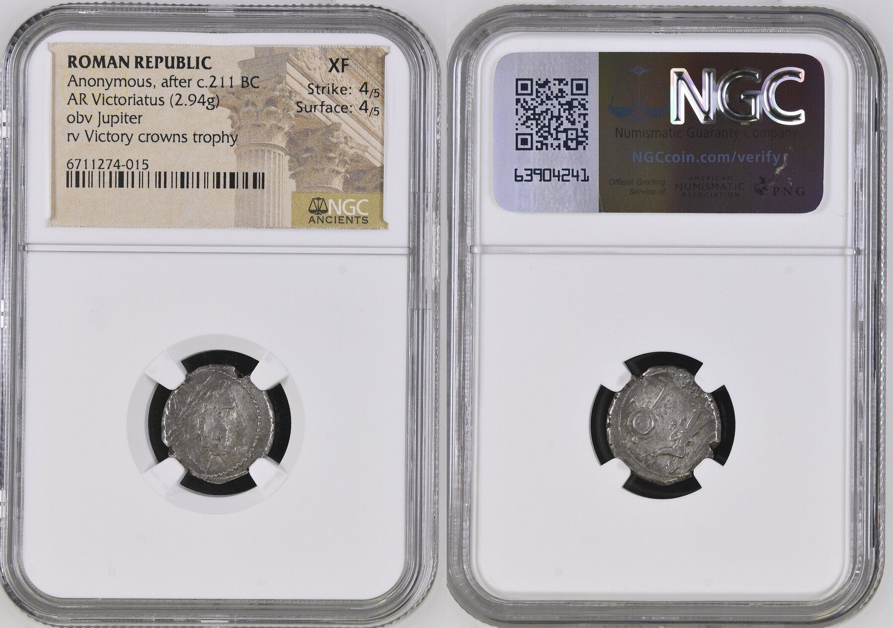 Anonymous. 211-208 BC. AR Victoriatus (15mm, 2.94 g, 7h). Uncertain Campanian mints.