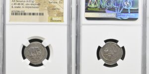 Roman Republic, Julius Caesar, AR Denarius, struck 49-48 BC,