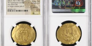 JOHN II, 1118-1143. AV Hyperpyron (4.35 gms), Constantinople Mint, ca. 1137-1143. NGC